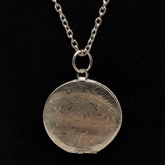 Vintage Silver Tone Round Photo Locket Vertical Hinge Necklace Vine Design - Picture 2 of 6